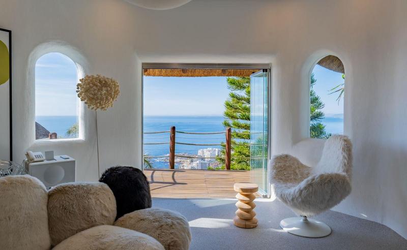 6 Bedroom Property for Sale in Bantry Bay Western Cape